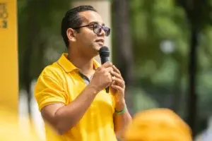 Jhonatan Liriano renuncia del Frente Amplio