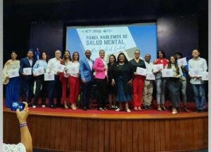 Panel “Hablemos De Salud Mental” promueve cambio de paradigma