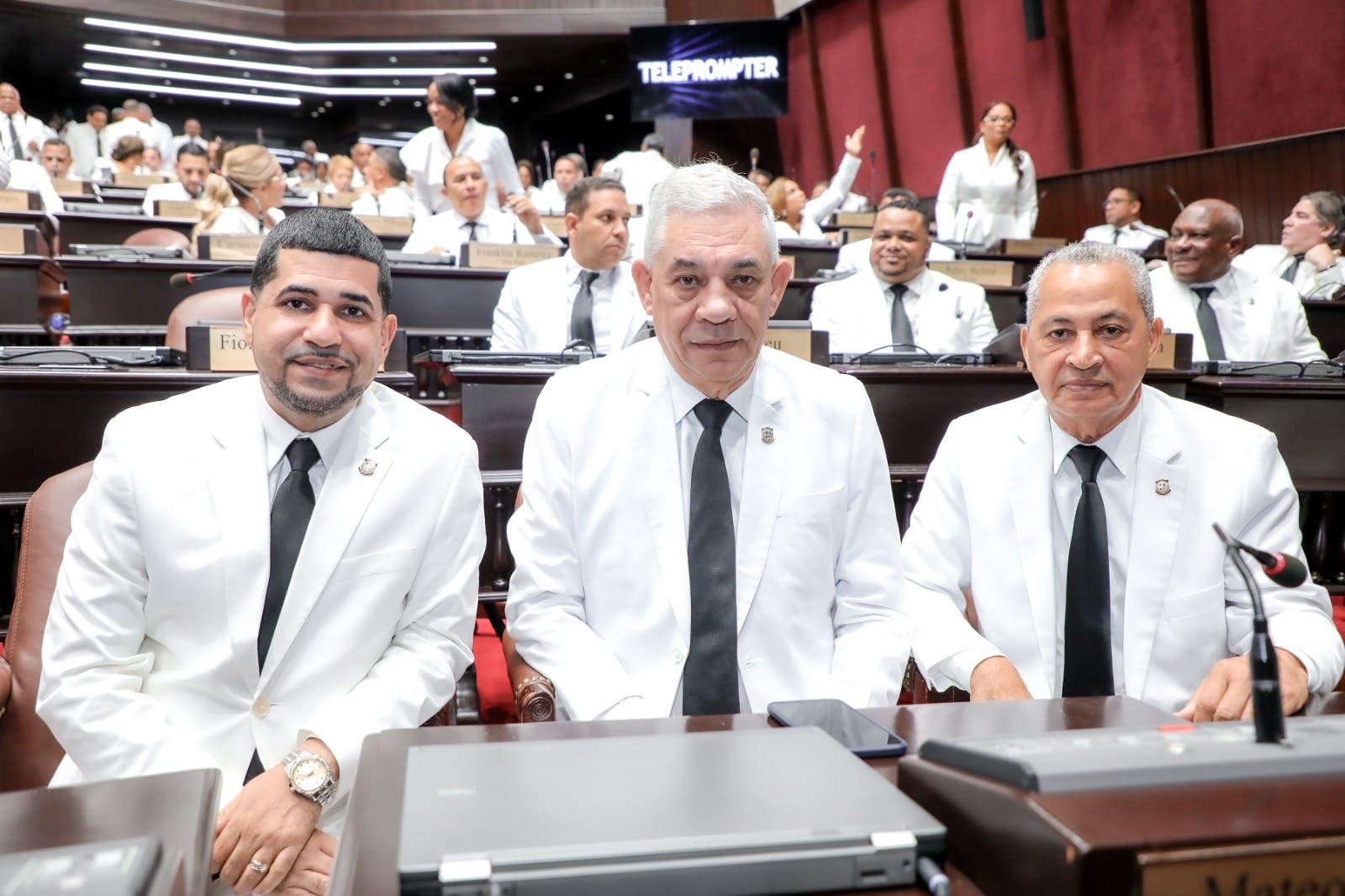 Partido Dominicanos por el Cambio y Alianza País conforman bloque en la Cámara de Diputados