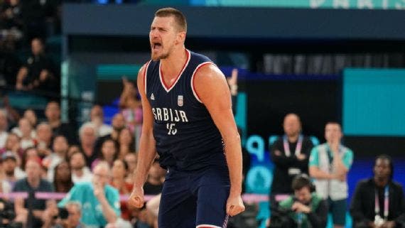 Triple-doble de Jokic conduce a Serbia al bronce