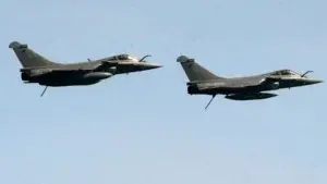 Dos pilotos mueren en un accidente de aviones caza Rafale en Francia