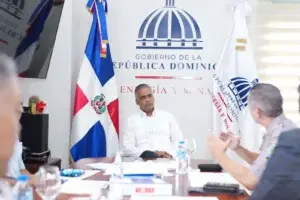 Ministro Santos encabeza reunión del Comité Organizador del TBS-Distrito 2024