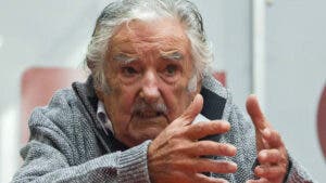 José Mujica, tras su tratamiento contra el cáncer: »Estoy deshecho»