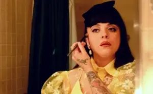 5 revelaciones de la extraordinaria vida de Mon Laferte contadas en un nuevo documental de Netflix sobre la popular cantante chilena