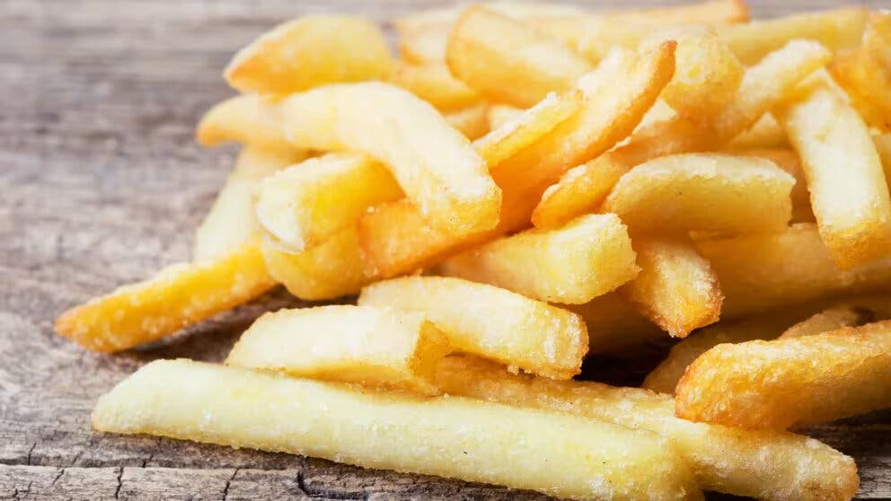 El impacto de las papas fritas en la salud: verdades y mitos sobre un plato tan amado como criticado