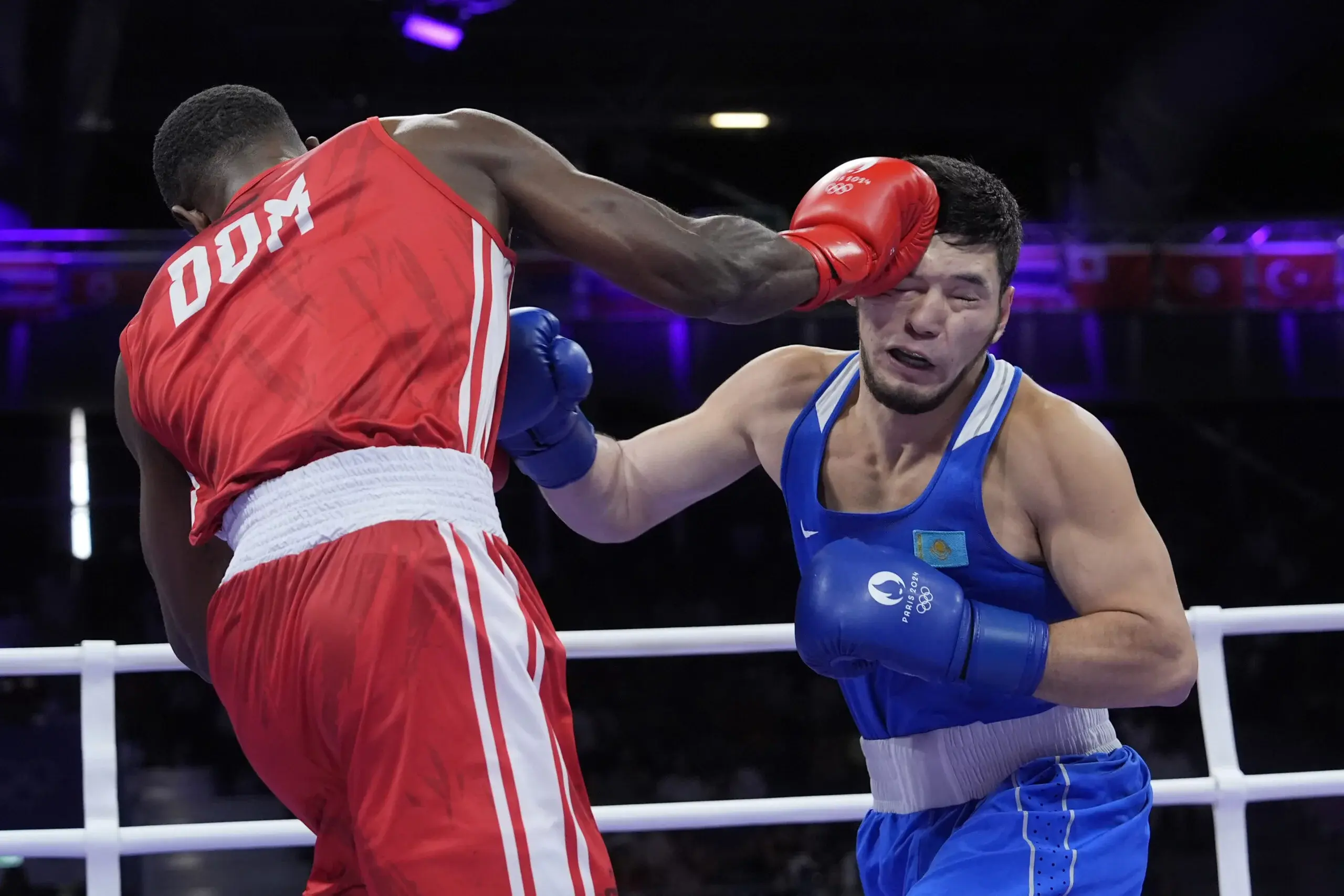 Cristian Pinales cae ante kazajo Nurbek Oralbay, pero da segundo bronce a RD