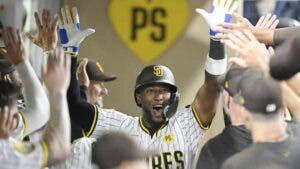 Tablazo a la hora cero de Profar lideró otra remontada de Padres