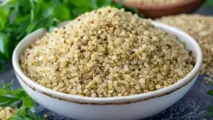 Quinoa: superalimento clave para los mayores de 50 que ayuda a ganar músculo y a retrasar el envejecimiento