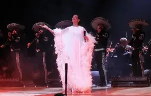 La cantante Natalia Jiménez está abierta a cantar corridos tumbados pero “no dañinos»