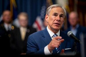 Texas elimina a más de un millón de votantes de los registros en medio de críticas