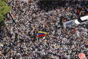 Miles de opositores se movilizan en Venezuela para exigir “la verdad” de las elecciones