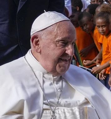 El papa visitó a los misioneros de Vánimo