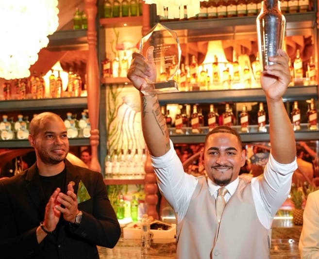 Luis Adrián Rodríguez es el ‘mejor bartender’