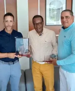 Medina gana clásico de golf  frente  a más de 30 jugadores