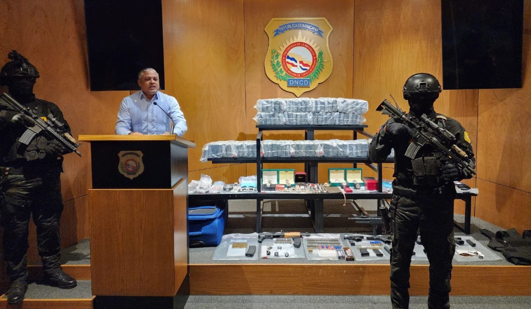 Autoridades apresan regidor de SPM vinculado a red narcotráfico y lavado