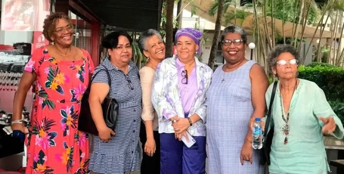 Ejecutivas del centro participaron en la actividad.