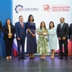 Helados Bon recibe premio por su excelencia en innovación industrial