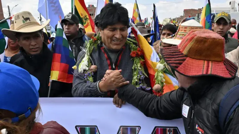 Imágenes de la marcha de protesta encabezada por Evo Morales contra Luis Arce