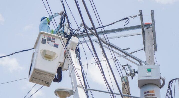 Edesur aclara que solo dos circuitos salieron de servicio en San Cristóbal