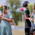 Luto, indignación e interrogantes se apoderan de Georgia tras tiroteo en escuela de Winder