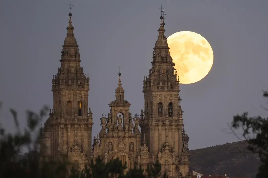 Sorprendentes imágenes de la «superluna» de septiembre