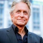 Michael Douglas, celebra sus ocho décadas sin rastro de desgaste en cine