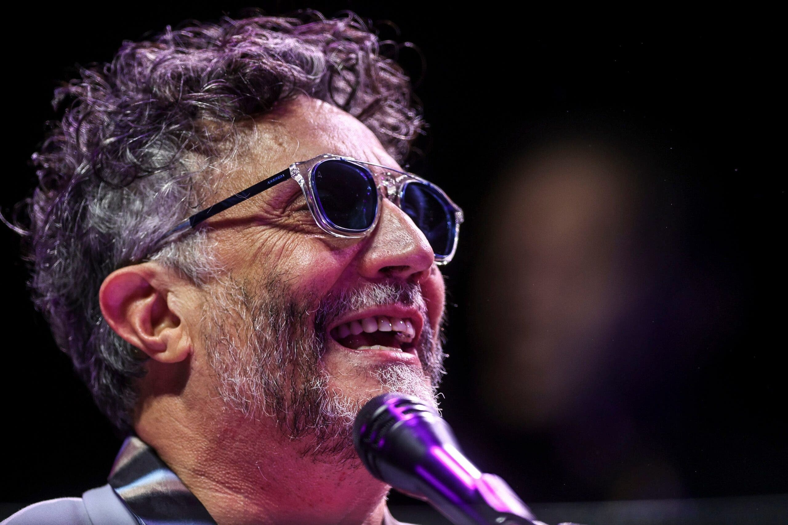 Fito Páez estará en 2025 en festival bogotano tras cancelar participación por fractura