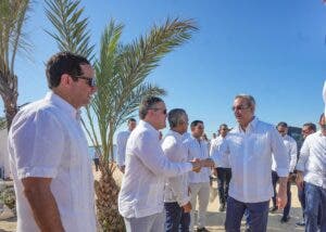 Jean Luis Rodríguez anuncia llegada de nuevo crucero a Port Cabo Rojo en octubre