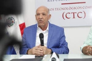 Isidro Torres pondera impacto de los CTC en la educación tecnológica