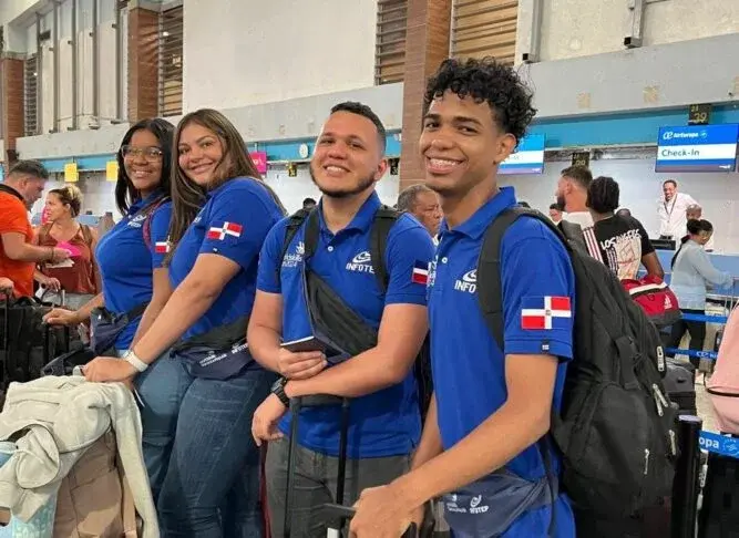 Participantes del INFOTEP salen hacia Francia para representar al país en competición internacional WorldSkills Lyon 2024