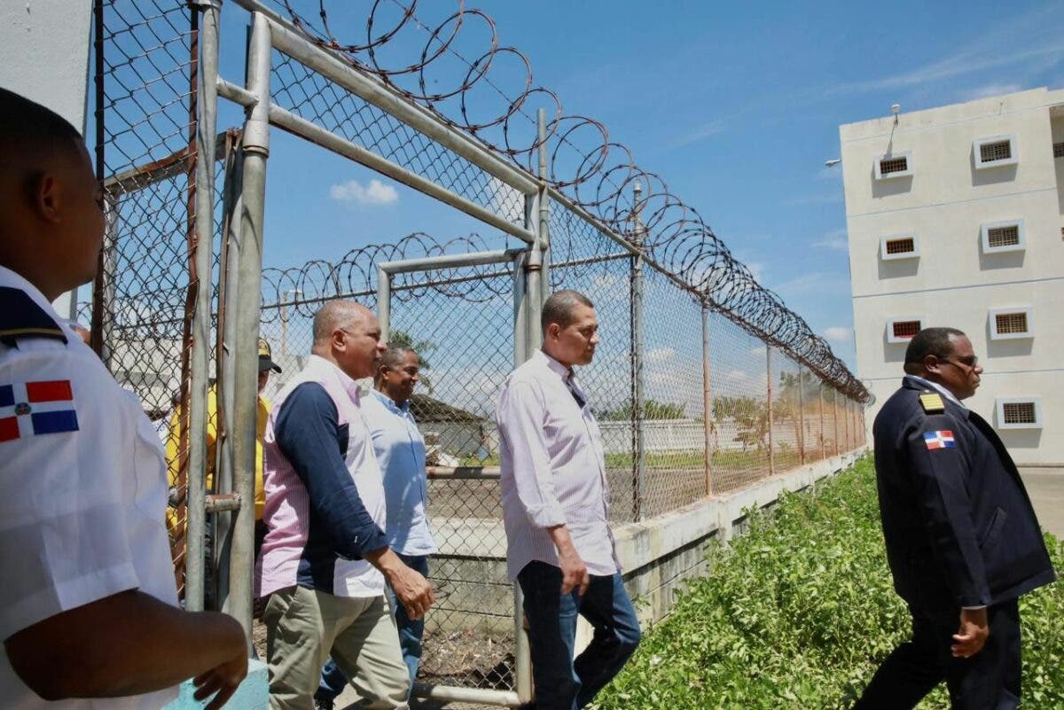 Plan piloto de bloqueadores de señal iniciará en cárcel de La Vega