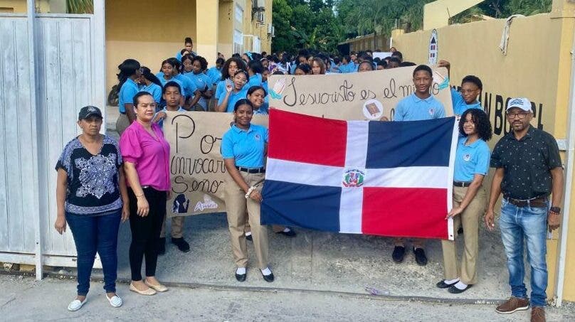 Politécnico llama a fomentar paz en aulas y familias con valores cristianos