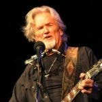 El mundo de la música y el cine homenajean al fallecido Kris Kristofferson en las redes