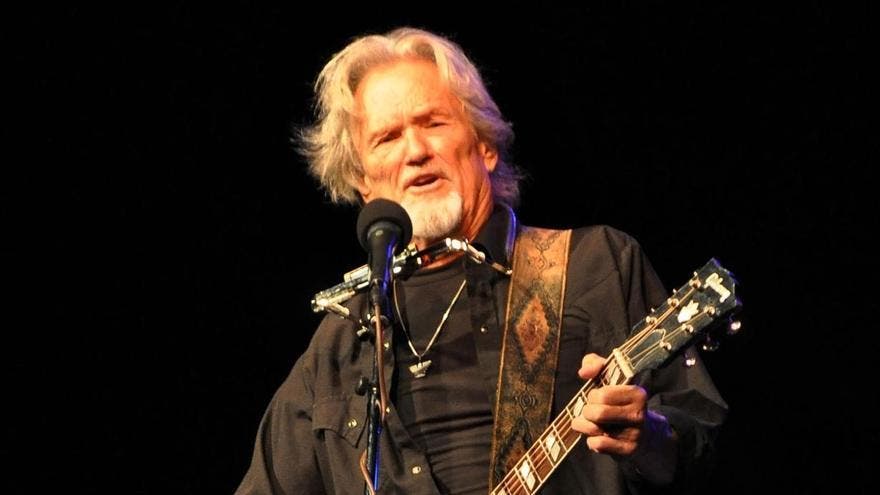 El mundo de la música y el cine homenajean al fallecido Kris Kristofferson en las redes