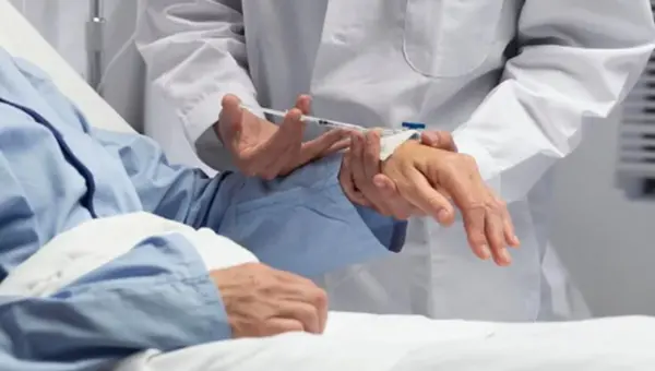 Estudio revela que modelo de atención integral reduce en 74% la mortalidad de personas que viven con VIH.