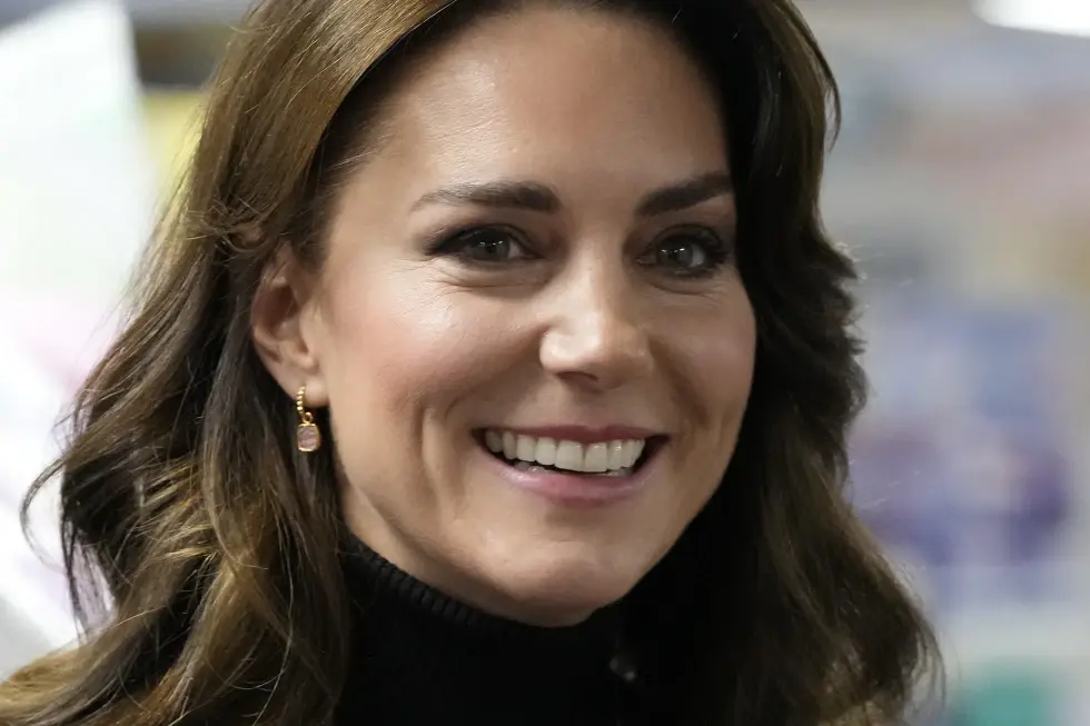 Kate Middleton hace primera comparecencia pública desde tratamiento por cáncer