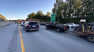 Tiroteo en una autopista en Kentucky, se temen numerosas víctimas