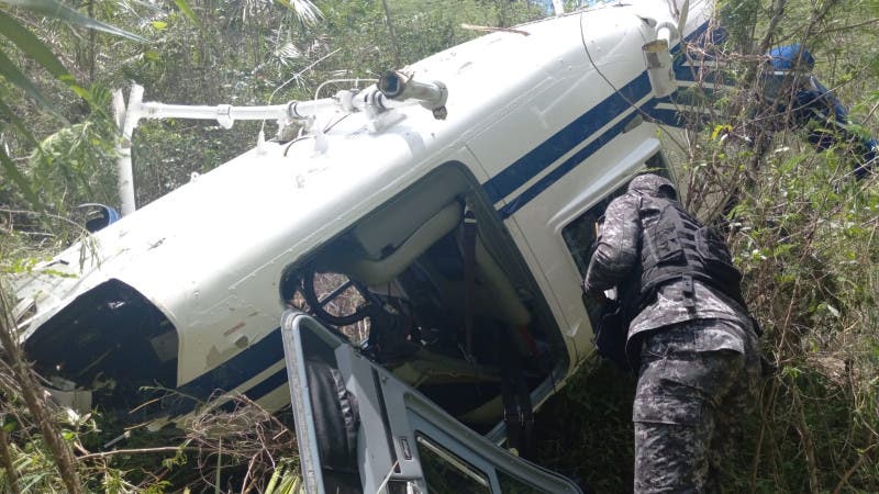 Dos personas heridas tras accidentarse helicóptero en Santiago Rodríguez