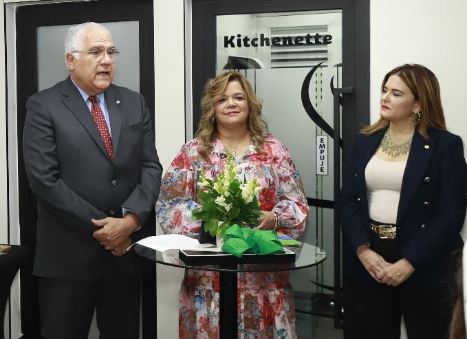 BHD inaugura sala lactancia en su Centro de Contacto