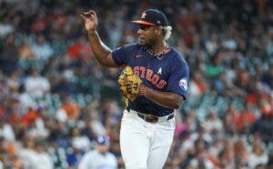 Los Astros están considerando pasar a Ronel Blanco al bullpen