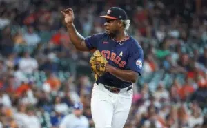 Los Astros están considerando pasar a Ronel Blanco al bullpen