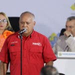 El chavismo asegura que Edmundo González Urrutia salió de Venezuela “huyendo” de Machado