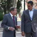 Pedro Sánchez recibe a Edmundo González y le garantiza que España seguirá defendiendo la democracia en Venezuela