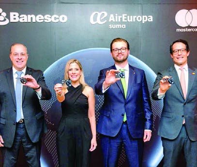 Banesco presenta nueva tarjeta de crédito de viaje