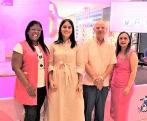 La Liga Dominicana Contra el Cáncer  en Galería 360