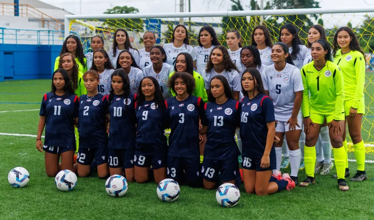 RD se viste de gala con inicio Mundial Fútbol