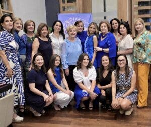 La Rama Femenina del Licey presenta madrina