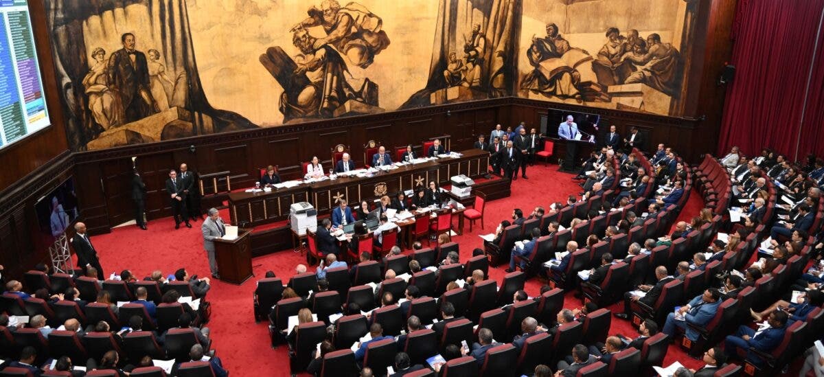 Asamblea Nacional modifica forma elección procurador y reduce 20 curules a diputados