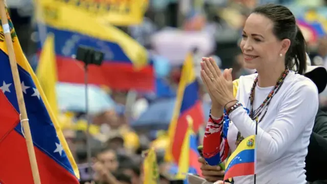 María Corina Machado desmiente al Gobierno de Nicolás Maduro “Estoy aquí en Venezuela»