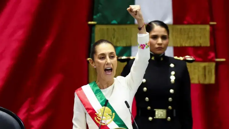 «Madre, abuela, científica y mujer de fe. Y a partir de hoy, presidenta»: discurso de Sheinbaum al asumir el poder